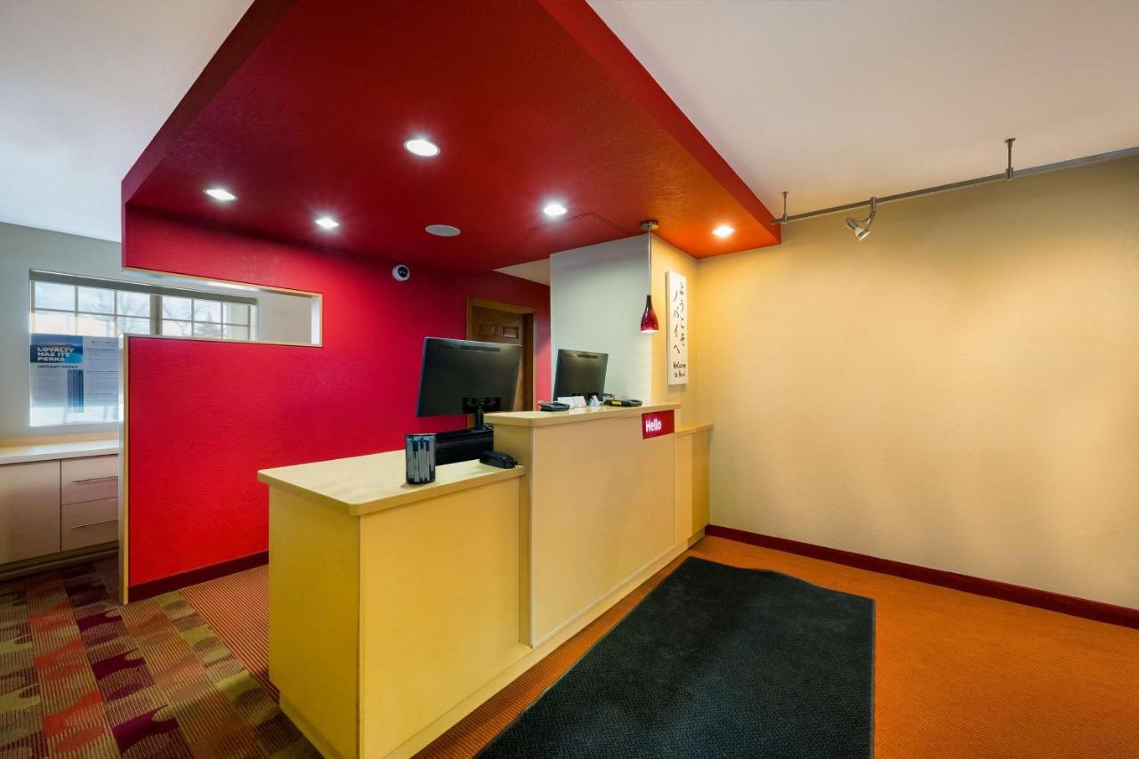 Sonesta Simply Suites Detroit Novi Exterior photo